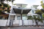 Отель Penang Hills Bungalow 3 Отель Penang Hills Bungalow 3