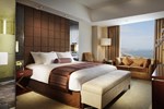 Отель Crowne Plaza Yantai Sea View Отель Crowne Plaza Yantai Sea View