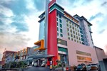 Отель Grand Artos Aerowisata Hotel & Convention Отель Grand Artos Aerowisata Hotel & Convention