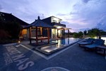 Гостевой дом Sandat Mas Cottages Гостевой дом Sandat Mas Cottages