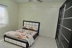 Отель Homestay Rizal @ Dataran Otomobil Seksyen 15 Отель Homestay Rizal @ Dataran Otomobil Seksyen 15