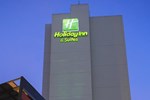 Отель Holiday Inn & Suites Makati Отель Holiday Inn & Suites Makati