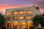 Отель Golden Tulip Gurgaon Отель Golden Tulip Gurgaon