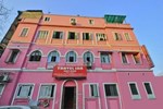 Гостевой дом Travel Inn Гостевой дом Travel Inn