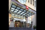 Отель Ibis Wuhan Optic Valley Отель Ibis Wuhan Optic Valley