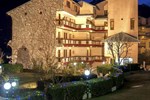 Отель Manali - White Mist; A Sterling Holidays resort Отель Manali - White Mist; A Sterling Holidays resort