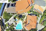 Отель Hotel Montemerlo Отель Hotel Montemerlo