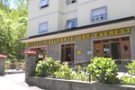 Отель Hotel Everest Отель Hotel Everest