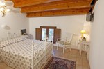 Отель Villa Scalabrini Отель Villa Scalabrini
