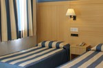 Отель Hotel Cantón Отель Hotel Cantón