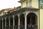 Отель Hotel Ristorante Gallo D'Oro Отель Hotel Ristorante Gallo D'Oro