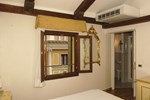Отель Hotel Malibran Отель Hotel Malibran