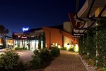 Отель Hotel Holiday La Marca Отель Hotel Holiday La Marca
