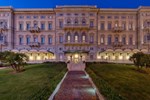 Отель NH Grand Hotel Palazzo Отель NH Grand Hotel Palazzo