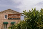 Отель Hotel Restaurant Le Moulin de la Foux Отель Hotel Restaurant Le Moulin de la Foux