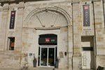 Отель ibis La Rochelle Vieux Port Отель ibis La Rochelle Vieux Port