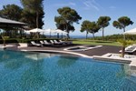 Отель L'Hôtel du Castellet Отель L'Hôtel du Castellet