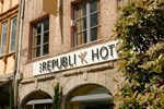 Отель Republik Hotel Отель Republik Hotel