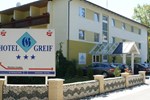 Отель Hotel Greif Отель Hotel Greif