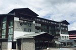Отель Hotel Wulfenia Отель Hotel Wulfenia