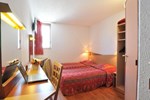 Отель Hotel Balladins Toulon Superior Отель Hotel Balladins Toulon Superior
