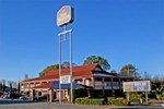 Отель Best Western Delhi Inn Отель Best Western Delhi Inn