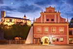 Отель Hotel Růže Отель Hotel Růže