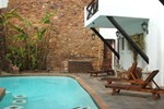 Гостевой дом Coral Tree Inn Гостевой дом Coral Tree Inn