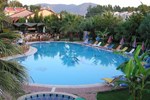 Отель Rebin Beach Hotel Отель Rebin Beach Hotel