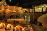 Отель Grand Cave Suites Отель Grand Cave Suites