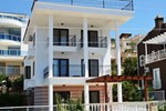 Отель Villa Kuluhana Отель Villa Kuluhana