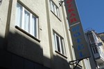 Отель Hotel Ozkar Отель Hotel Ozkar