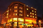 Отель East View Hotel Отель East View Hotel