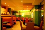 Отель MO2 Westown Hotel - Mandalagan Отель MO2 Westown Hotel - Mandalagan