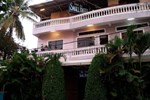 Отель The Small Hotel Отель The Small Hotel
