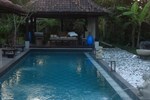 Отель Villa Padi Отель Villa Padi