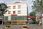 Отель Hotel Permata Indah Отель Hotel Permata Indah