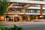 Отель Chateau Victoria Hotel & Suites Отель Chateau Victoria Hotel & Suites