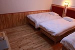Хостел Tu Niu Hostel(Da Guan Tai) Хостел Tu Niu Hostel(Da Guan Tai)