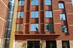 Отель Hotel One Faisalabad Отель Hotel One Faisalabad