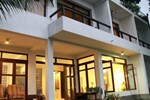 Апартаменты Natures Treat Bungalow Апартаменты Natures Treat Bungalow