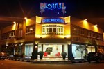 Отель Hotel CheckedInn Отель Hotel CheckedInn
