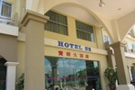 Отель Hotel S2 Отель Hotel S2