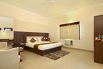 Отель Hotel Mani Ram Palace Отель Hotel Mani Ram Palace