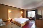 Отель Curzon Suites Отель Curzon Suites