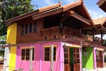 Гостевой дом Ruenthai Rimnam Resort Гостевой дом Ruenthai Rimnam Resort