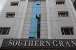 Отель Hotel Southern Grand Отель Hotel Southern Grand