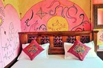 Гостевой дом The Surya Paying Guest House Гостевой дом The Surya Paying Guest House