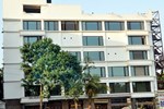 Отель Hotel Raj Palace Отель Hotel Raj Palace