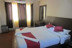 Отель Hotel MB International Отель Hotel MB International